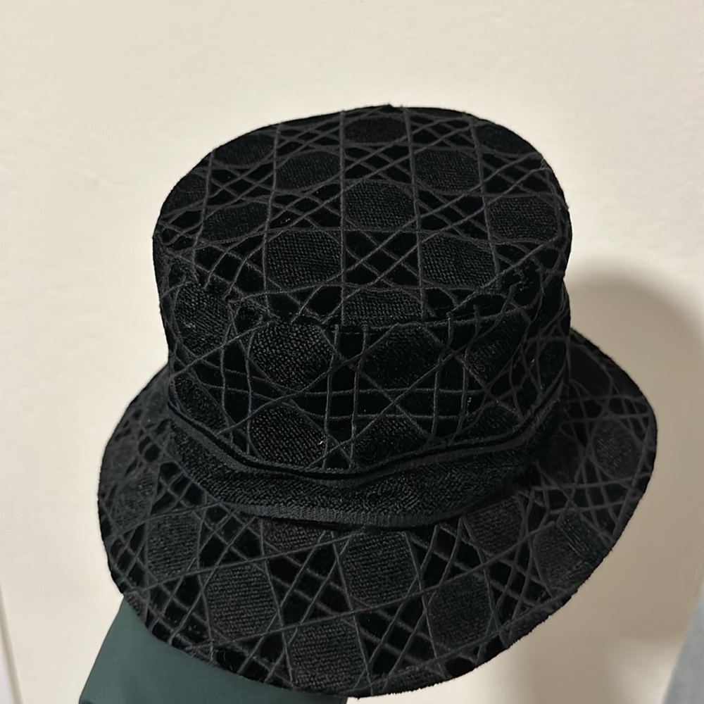 Dior D-Bobby bucket hat - Picture 2 of 5
